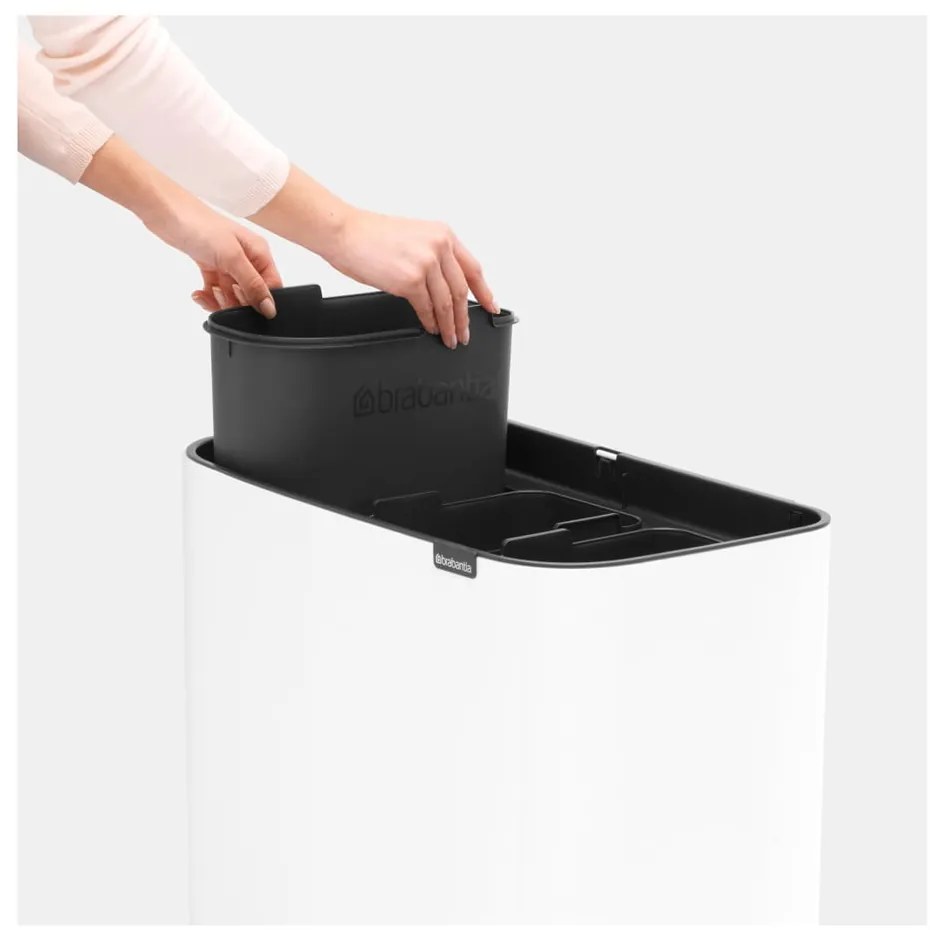 Biely dotykový oceľový odpadkový kôš na triedený odpad 33 l Bo Touch Bin – Brabantia
