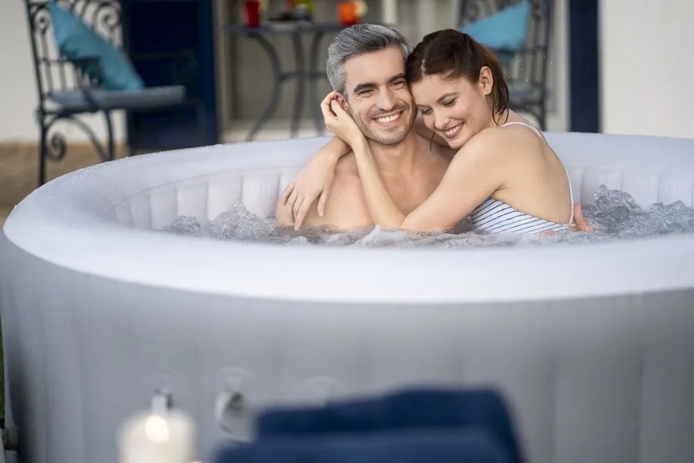 Bestway  Jacuzzi Lay-Z-Spa St.Lucia 170 x 66 cm 3 osoby 60037 sivá