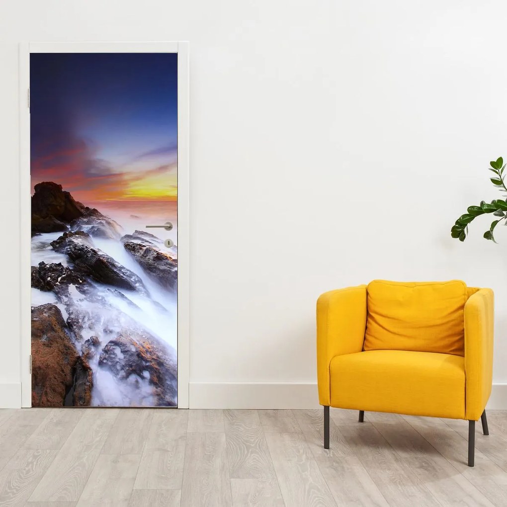 Fototapeta na dvere - Hora v hmle (95x205cm)