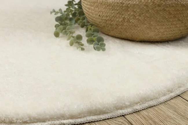 Kúpeľňový koberček SANTA biely kruh