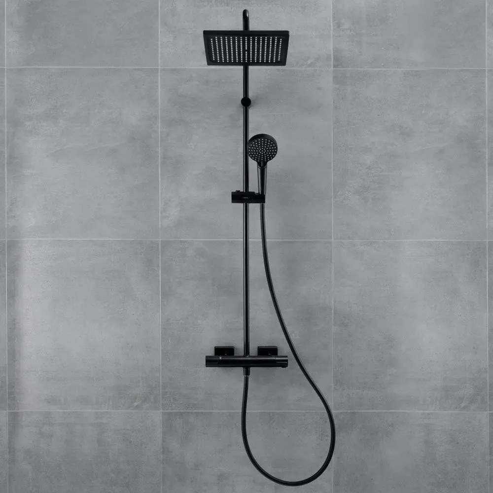 Hansgrohe Vernis Shape, Showerpipe 240 1jet EcoSmart 9 l, s termostatom, čierna matná, HAN-26429670