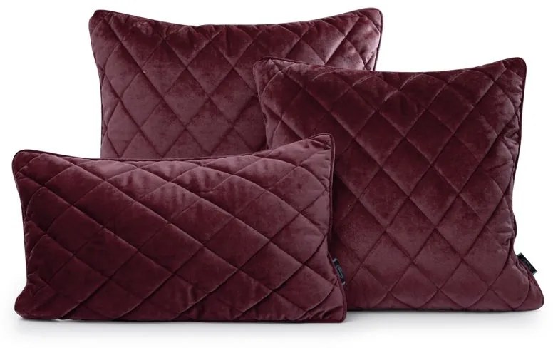 Dekorstudio Dekoračná obliečka na vankúš VELVET27 v bordovej farbe