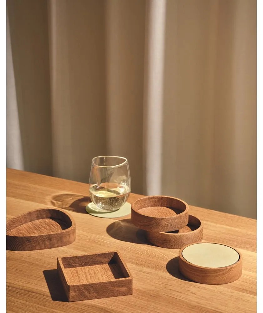 Dekoratívny drevený úložný box v prírodnej farbe 11x11x3 cm Square S – LIND DNA