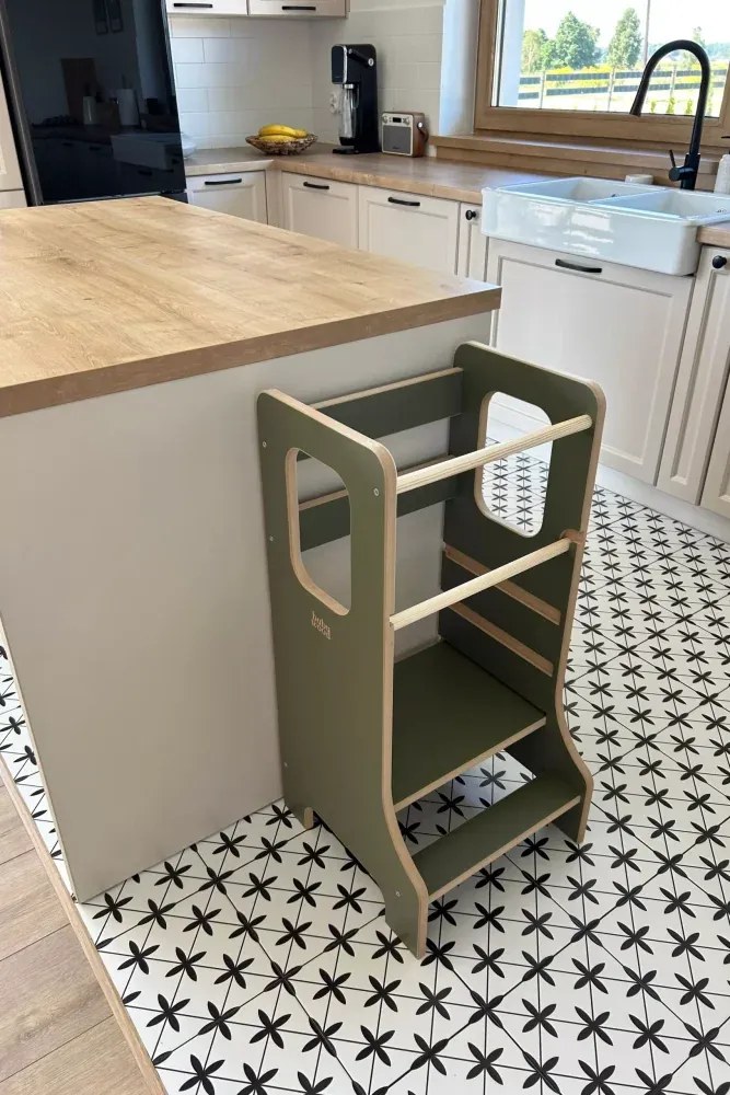 Učiaca veža Montessori pre deti olivová