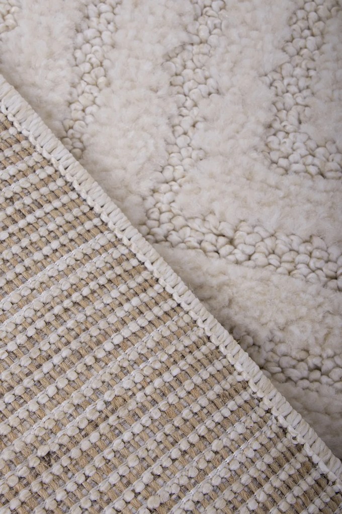 Koberec Boston 7967 WHITE rozmery koberec: 60x100 cm