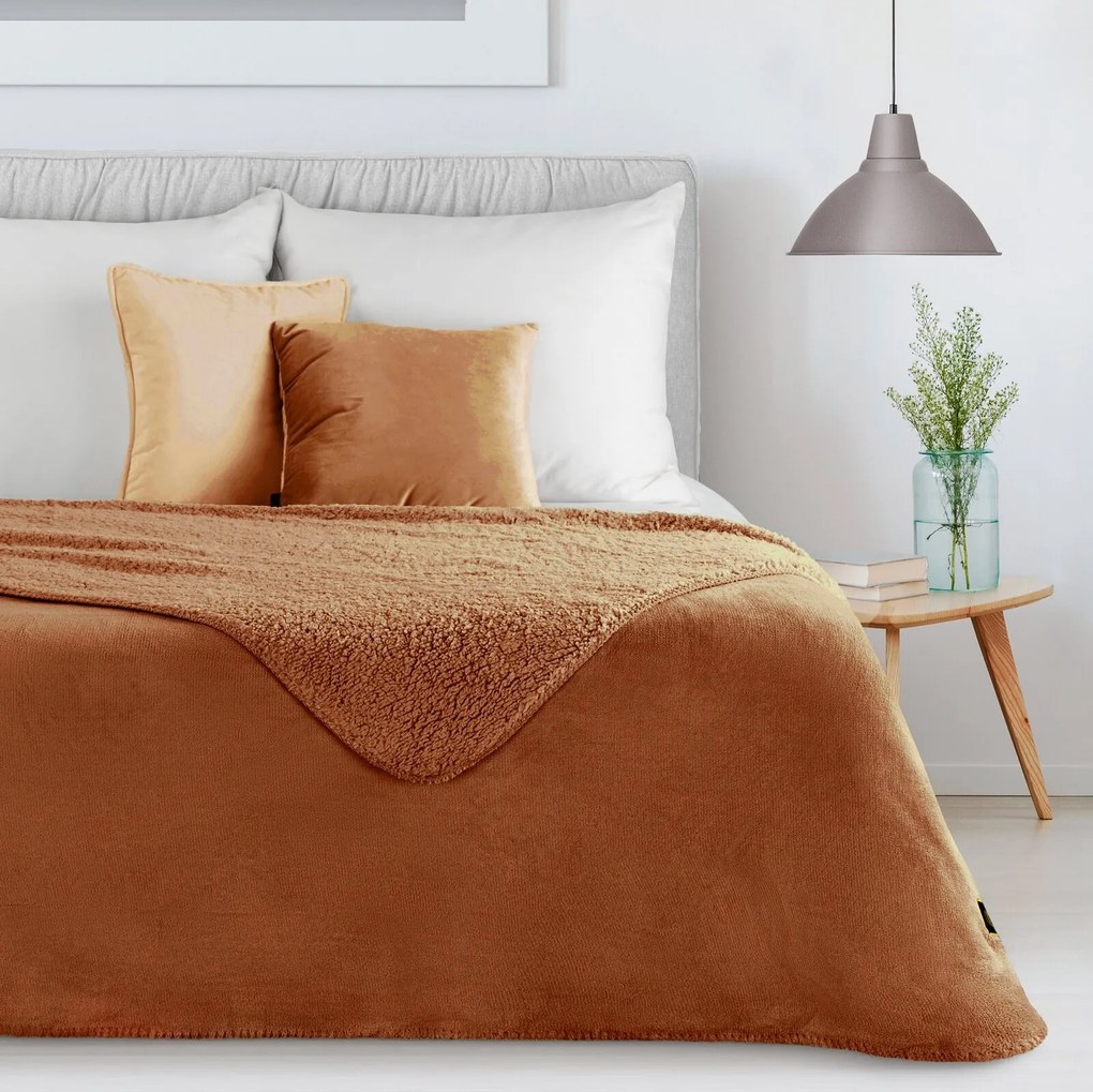 BUKLÉ DEKA TEDY 150X200 CM TEHLOVÁ