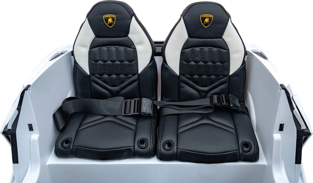 Ramiz Vozidlo Lamborghini Revuelto XL biele