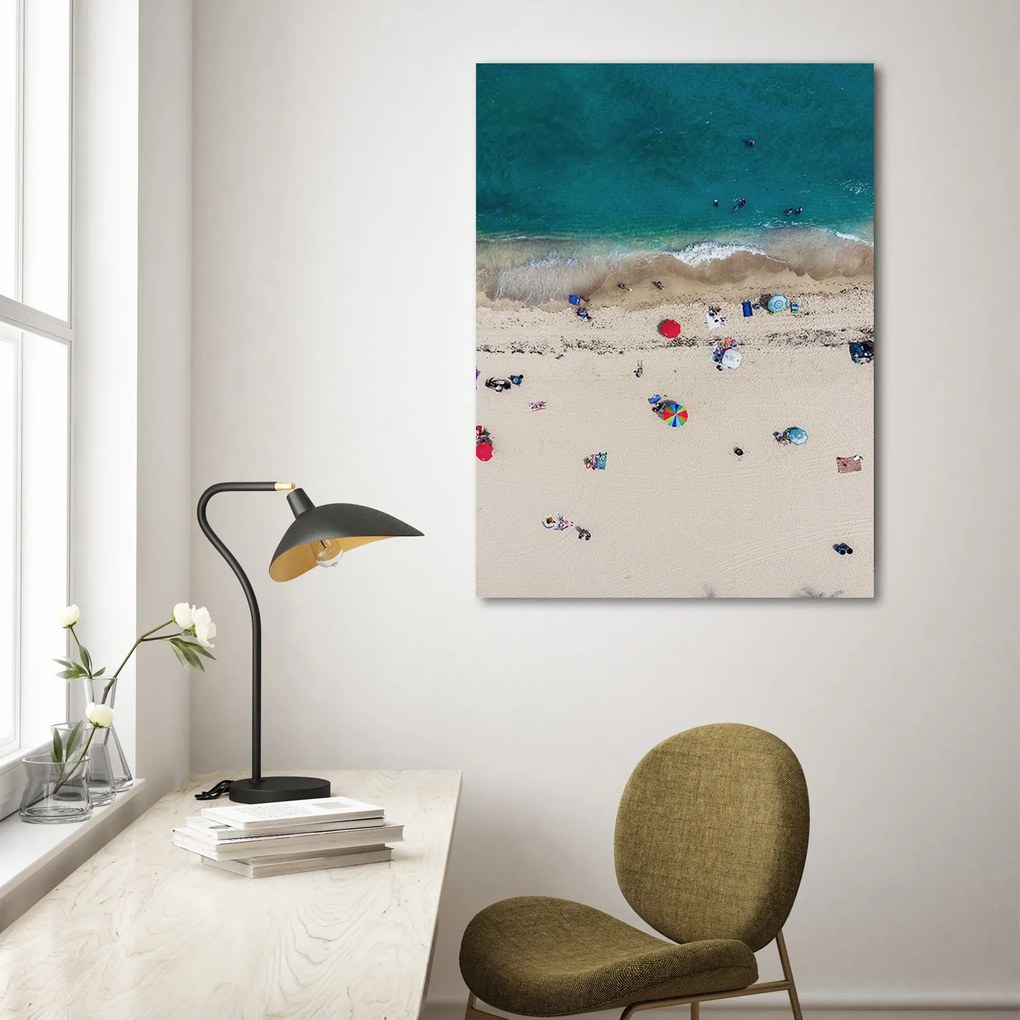 Gario Obraz na plátne Pohľad na pláž z vtáčej perspektívy - Nikita Abakumov Rozmery: 40 x 60 cm
