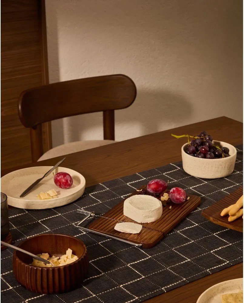 Drevená doštička 29 x 22 cm Rommu – Kave Home