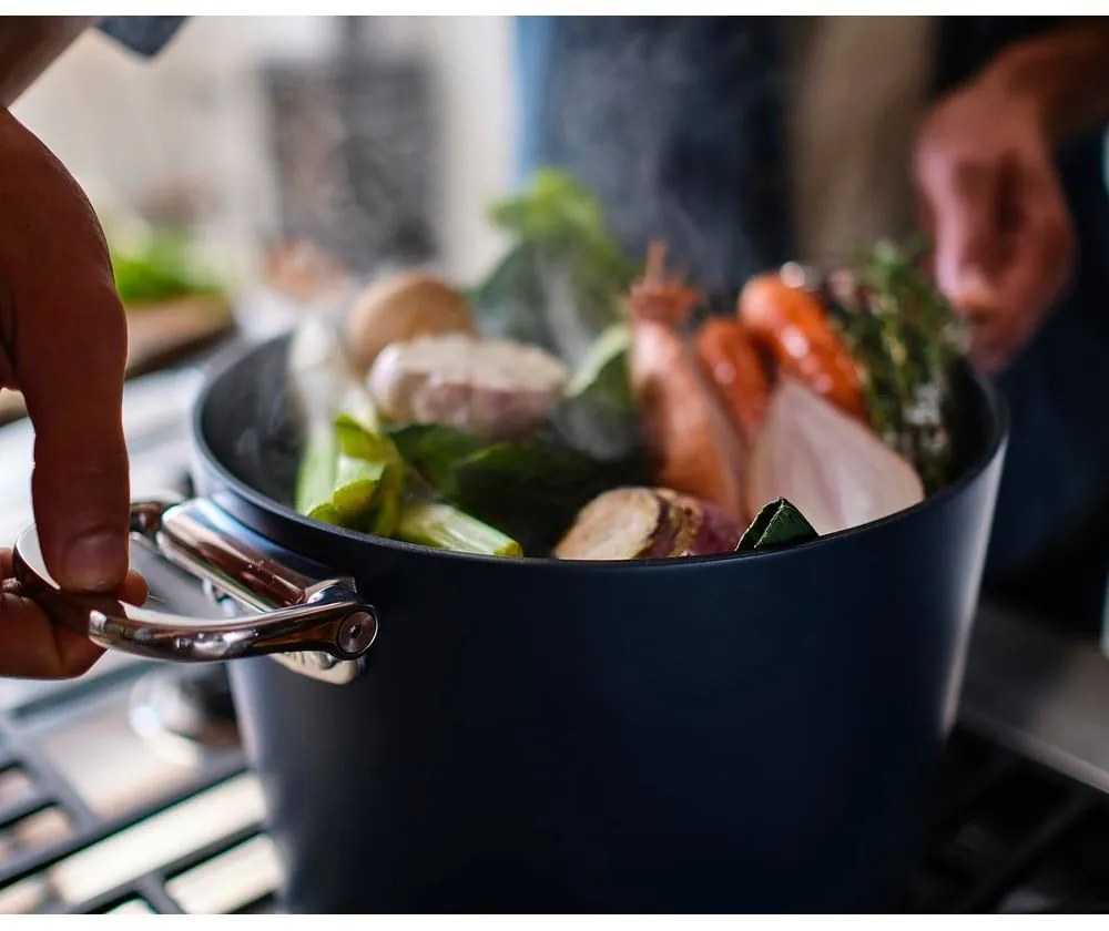 Hrniec s pokrievkou/s keramickým povrchom na indukciu Space – Joseph Joseph