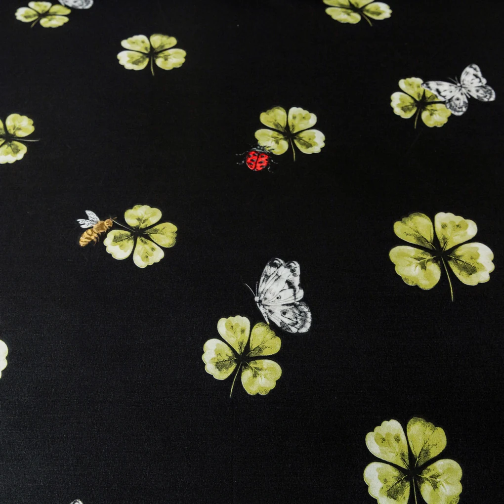 Obliečky z mikrovlákna FOUR LEAF CLOVER čierne Rozmer obliečky: 70 x 90 cm | 140 x 220 cm