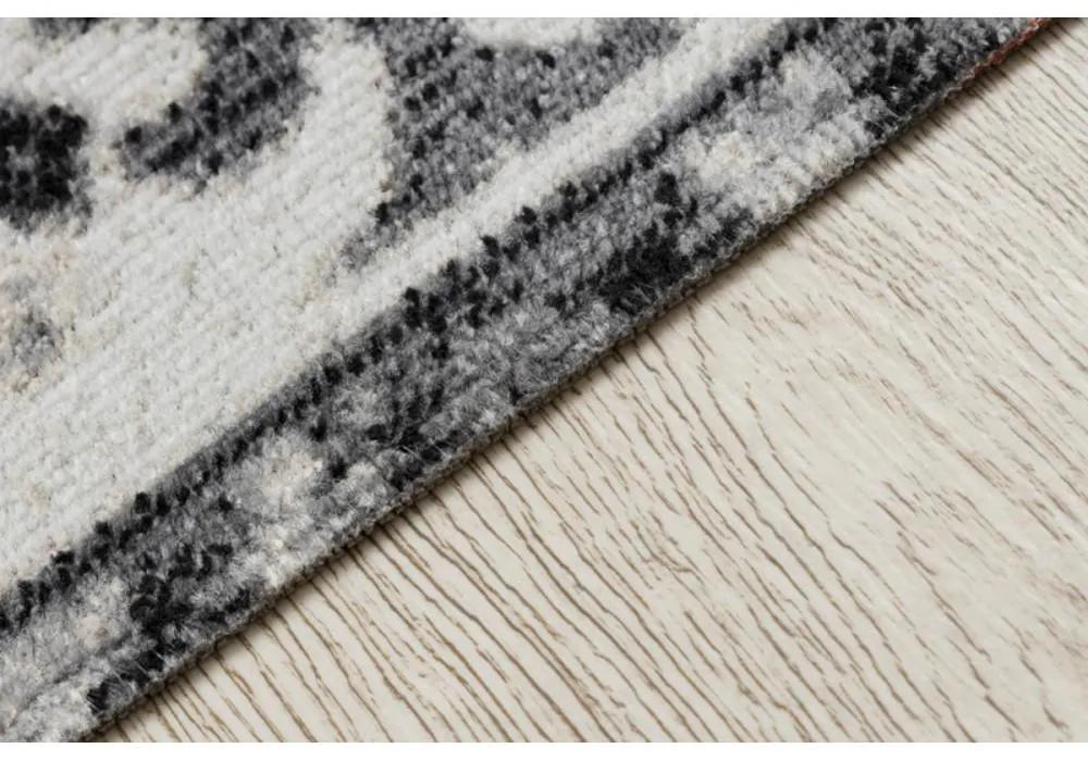 Kusový koberec Umberto sivočierný 140x190cm