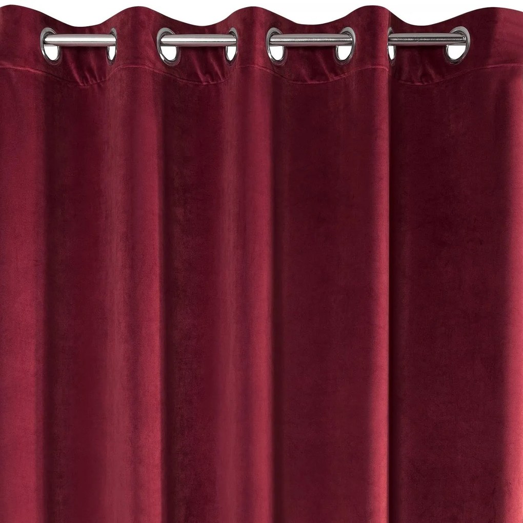 ZATEMŇOVACÍ ZÁVES NA KRÚŽKOCH VILLA 140X250 CM BORDOVÁ