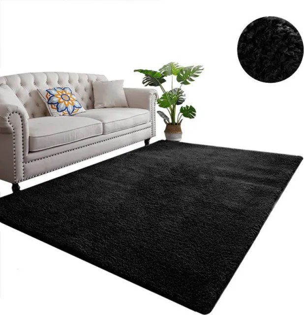 Protišmykový koberec ALPACA čierny