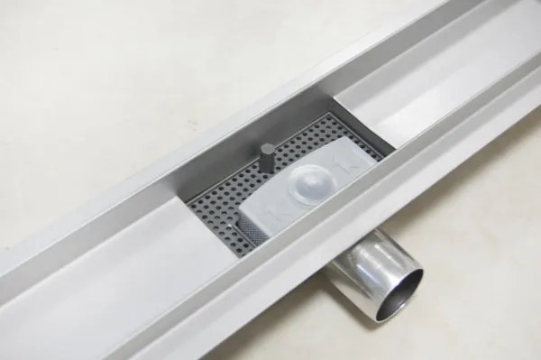 EURO Sprchový podlahový žľab čierny 60 cm - POD DLAŽBU M6004B