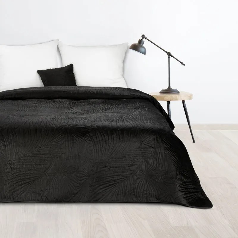 Dekorstudio Luxusný zamatový prehoz na posteľ LUIZ4 v čiernej farbe Rozmer prehozu (šírka x dĺžka): 170x210cm