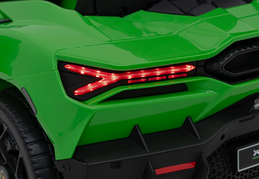 Ramiz Auto Lamborghini Revuelto zelené