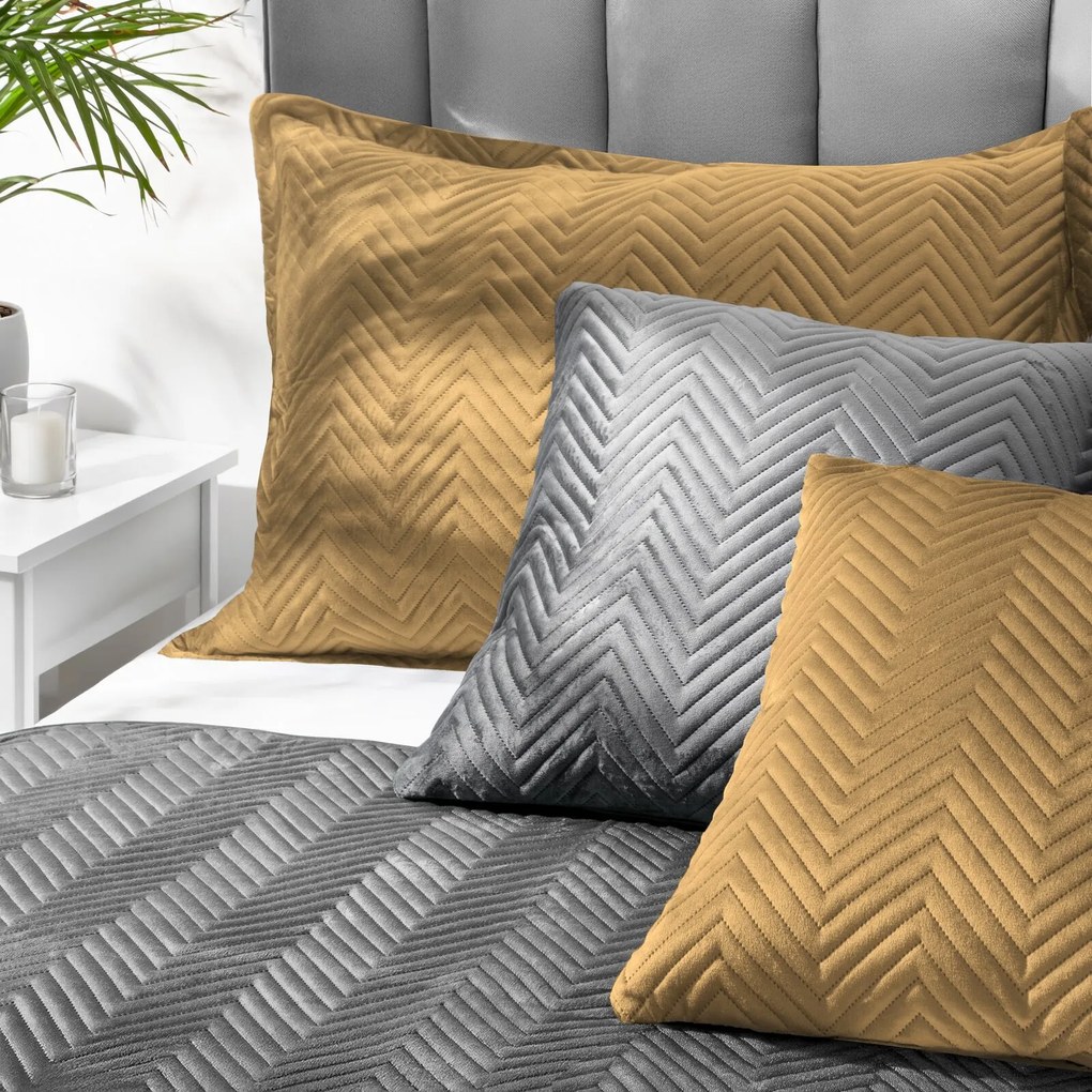 DEKORAČNÁ OBLIEČKA NA VANKÚŠ SOFIA 50X70 CM MEDOVÁ