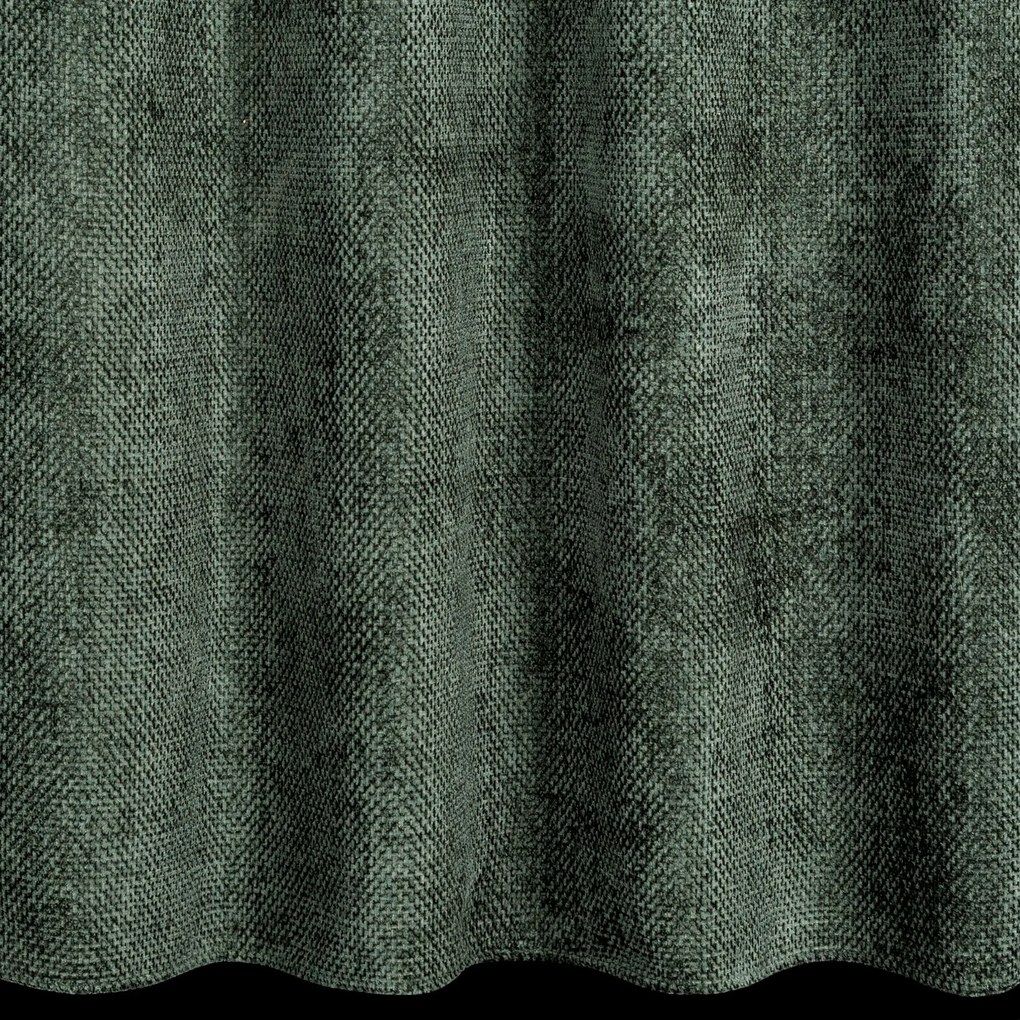 ZATEMŇOVACÍ ZÁVES NA KRÚŽKOCH ALETA 135X250 CM TMAVOZELENÁ
