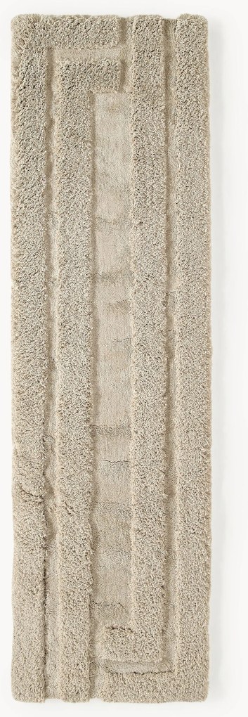 Behúň s vysokým vlasom a reliéfnou štruktúrou Genève