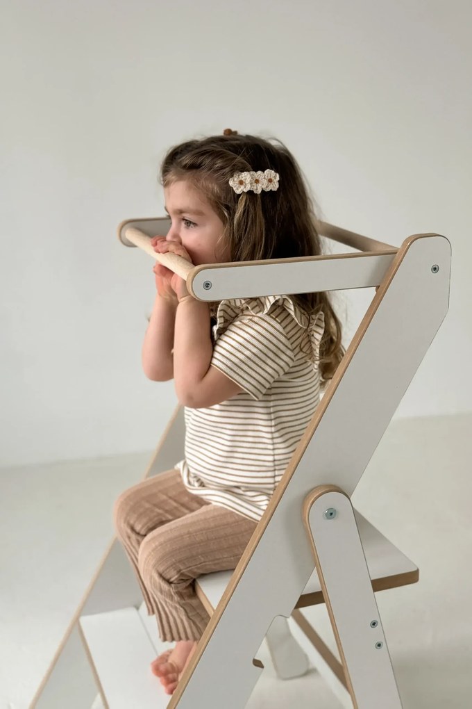 Učiaci montessori detská veža skladacia biela