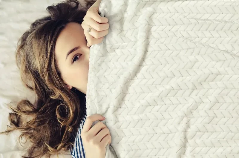 EUROFIRANY Klasická deka z vlákna príjemného na dotyk 170 cm x 210 cm námornícka modrá 100 % polyester Varianta: 335304
