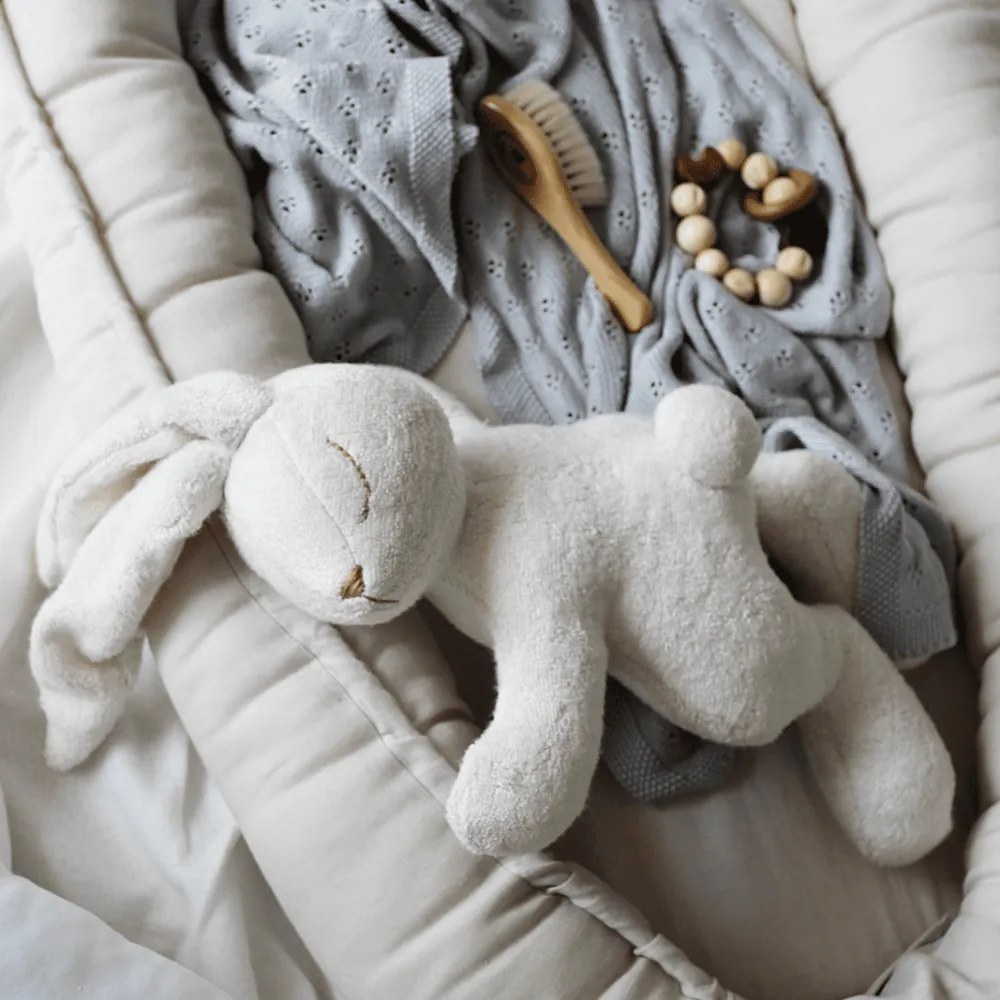 Ľanové hniezdo pre bábätko svetlo šedá