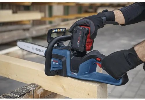 Aku reťazová píla BOSCH Professional GKE 18-40 bez aku a nabíjačky