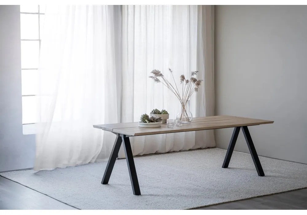 Rozkladací jedálenský stôl s doskou z dubového dreva 220x100 cm Carradale - Rowico