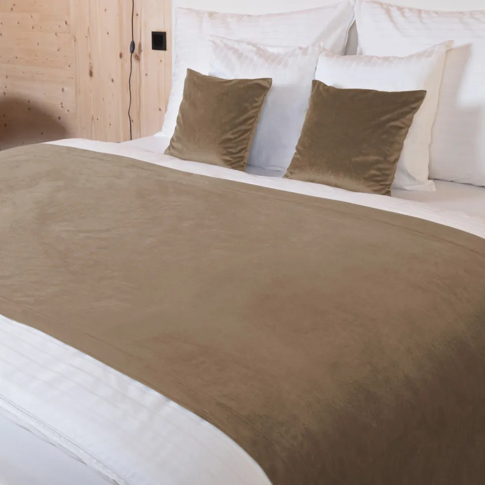Biante Zamatový prehoz na posteľ Velvet Prémium SVP-034 Kávovo hnedý 260x280 cm