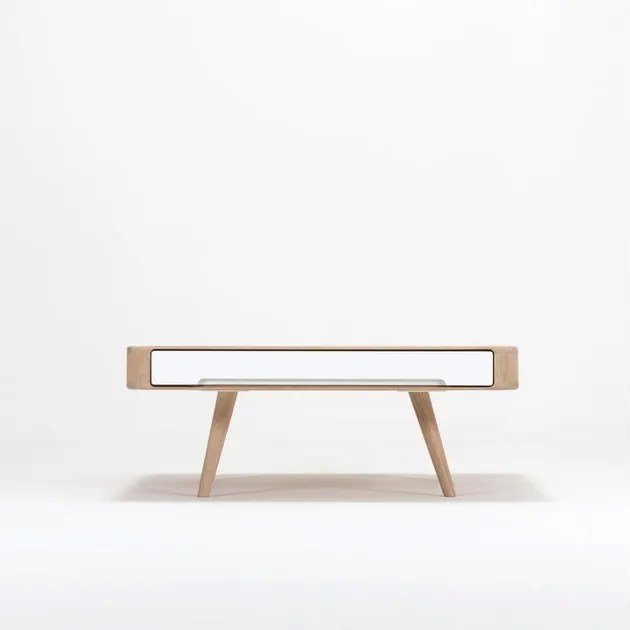 Konferenčný stolík z dubového dreva Gazzda Ena Club, 90 × 90 × 35 cm