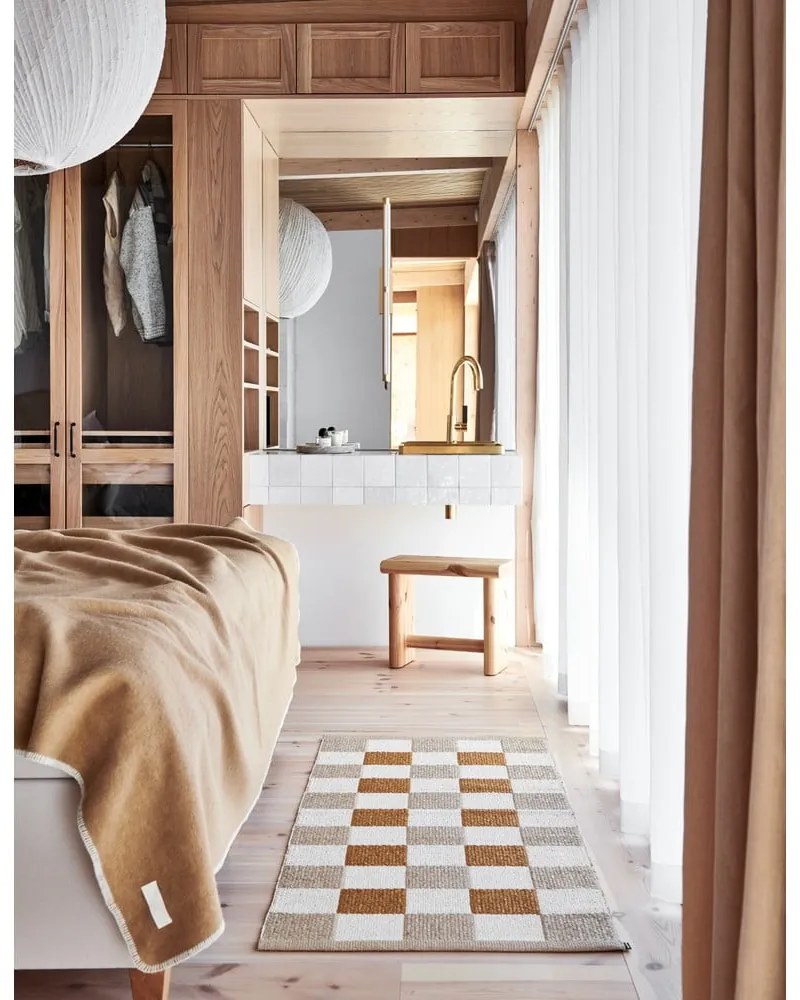 Okrovožlto-béžový vnútorný a vonkajší behúň 70x240 cm Pix Vanilla Ochre – Pappelina