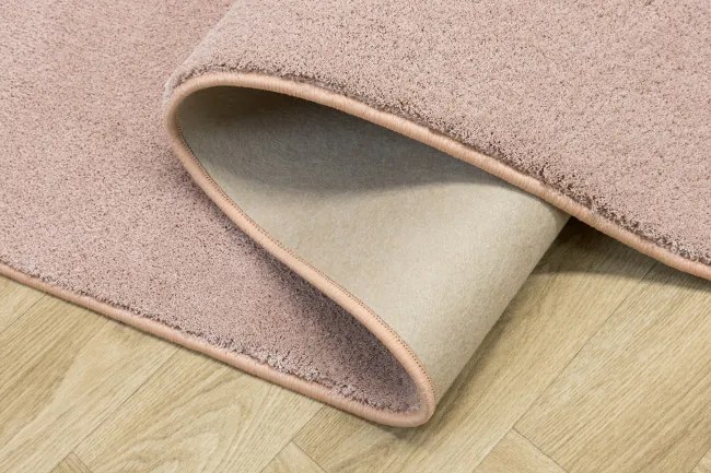 Koberec AMAZING 110 púdrovoružový