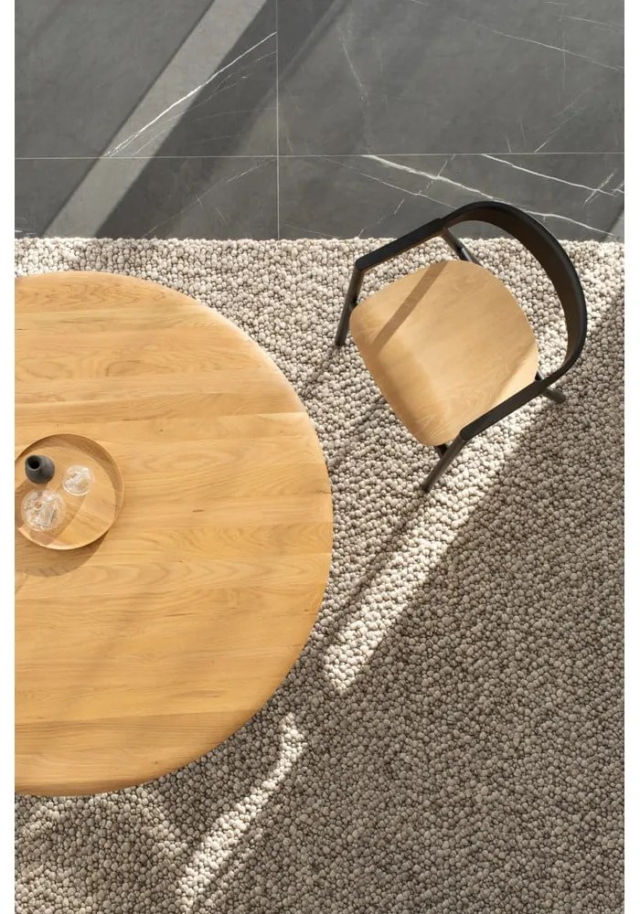 Okrúhly jedálenský stôl z dubového dreva v prírodnej farbe ø 126 cm Mushroom – Gazzda