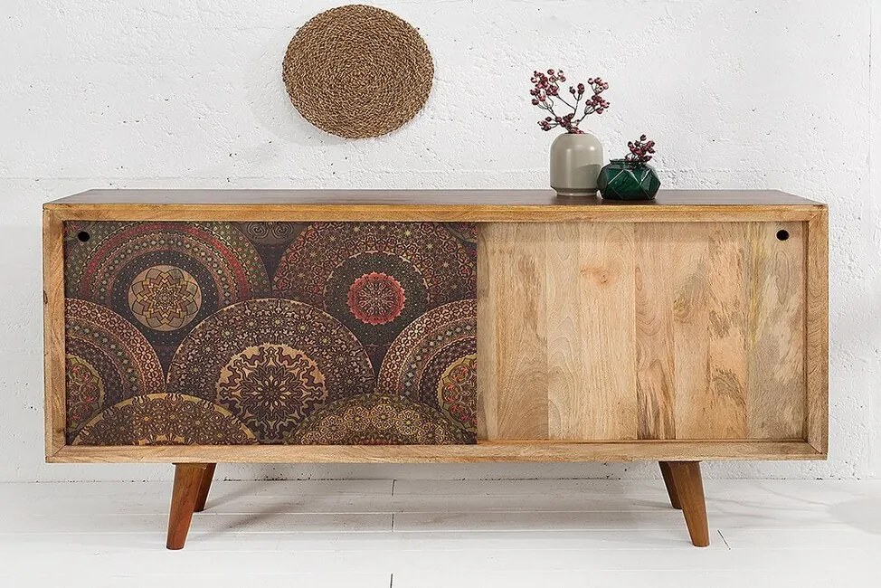Moderná komoda z masívu Mandala Mango 160cm