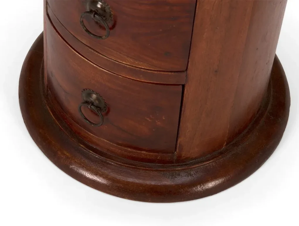 furniture-nabytek.cz - Masívna komoda Texas z akáciového dreva, lakovaná, hnedá – guľatá