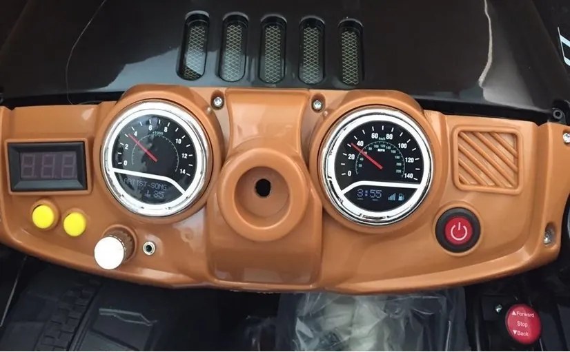 LEAN CARS Elektrické autíčko Jeep JJ245, LED svetlá, MP3, diaľkové ovládanie, čierne
