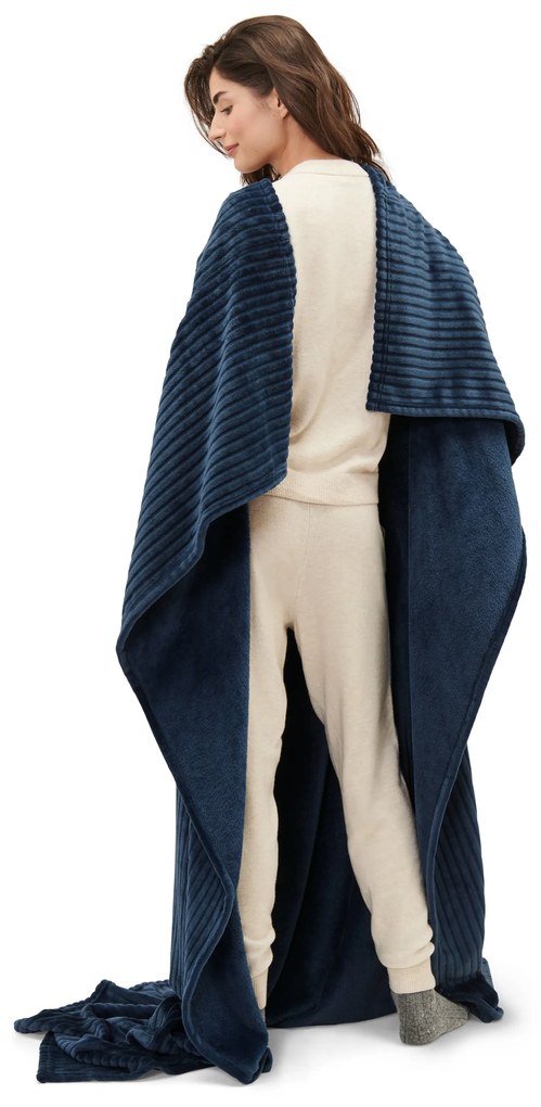 Hebká deka s rukávmi