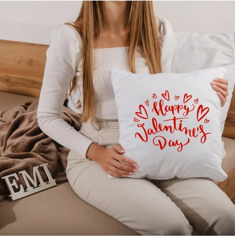Dekoratívny vankúš Love Day 40x40 cm EMI