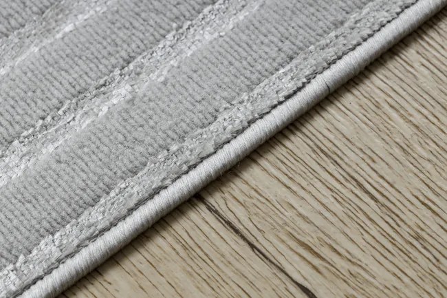 Koberec LIRA E2557 geometrický, štrukturálny, glamour - sivý