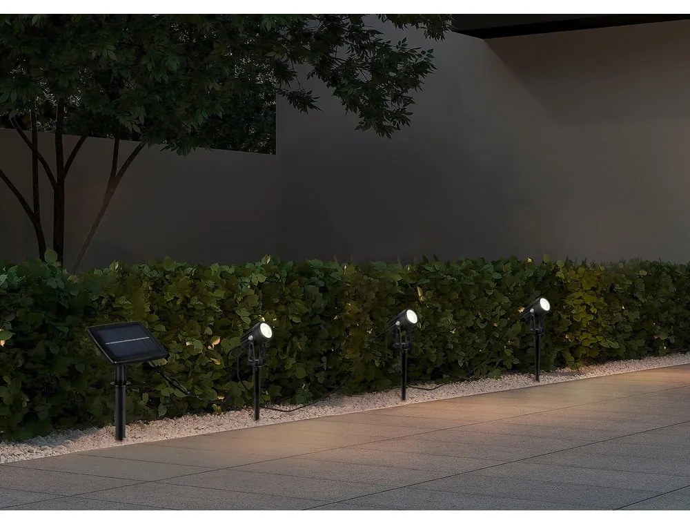 LED zapichovacie vonkajšie svietidlo so solárnym panelom Obidos – Reality