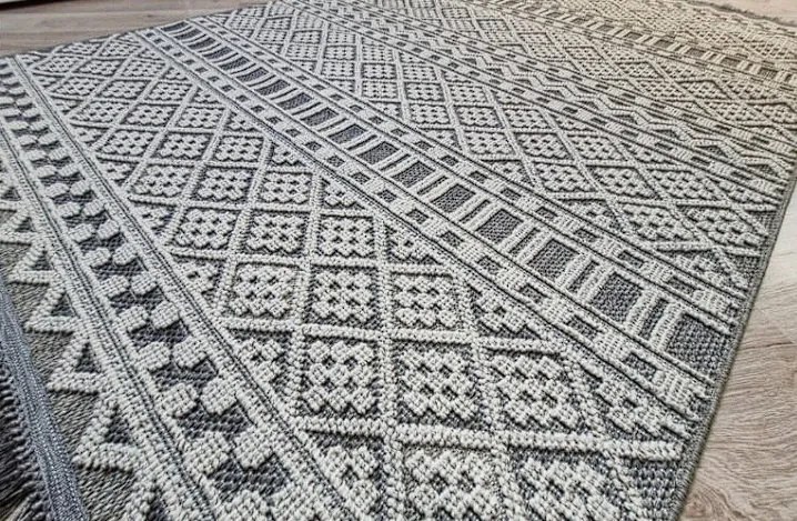 Sivý boho koberec s geometrickým vzorom Boho 086-S Rozmer: 80x150 cm