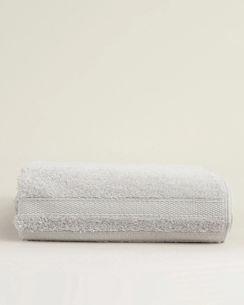 Uterák Essence 70x140 cm light grey