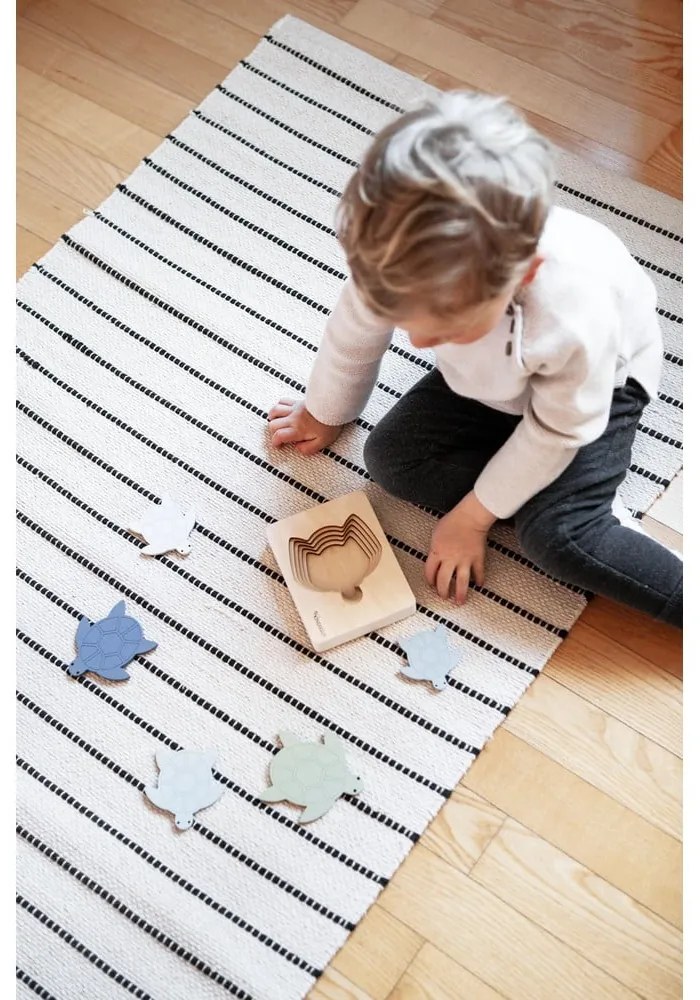 Drevené vkladacie puzzle Turtle – Kindsgut