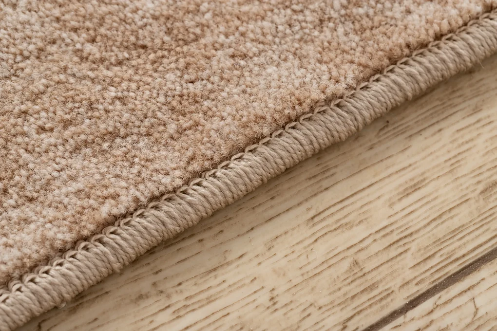 Metrážny koberec SERENADE 109 BEIGE