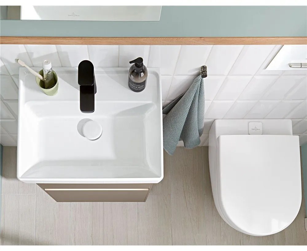 VILLEROY & BOCH Subway 2.0 WC sedátko s poklopom, s funkciou QuickRelease a Softclosing, biela alpská, 9M68S101