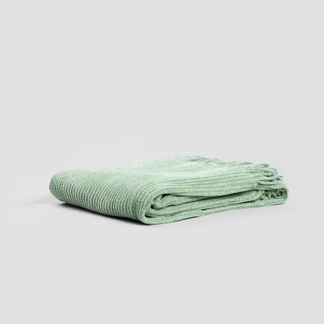 Deka CHENILLE pistáciová so strapcami 734533
