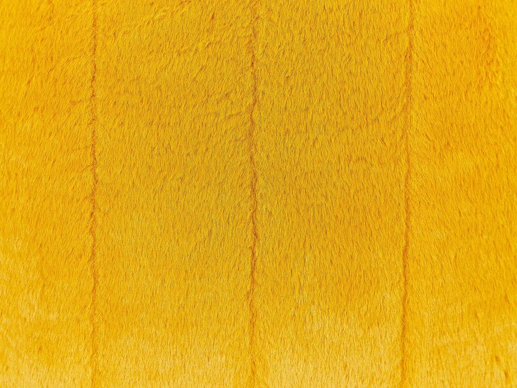 Sada 2 vankúšov z umelej kožušiny 45 x 45 cm žltá PUMILA Beliani