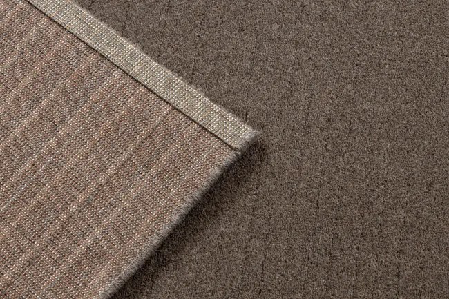 Koberec TEXTURA 488.10.LA600 Osta hnedý