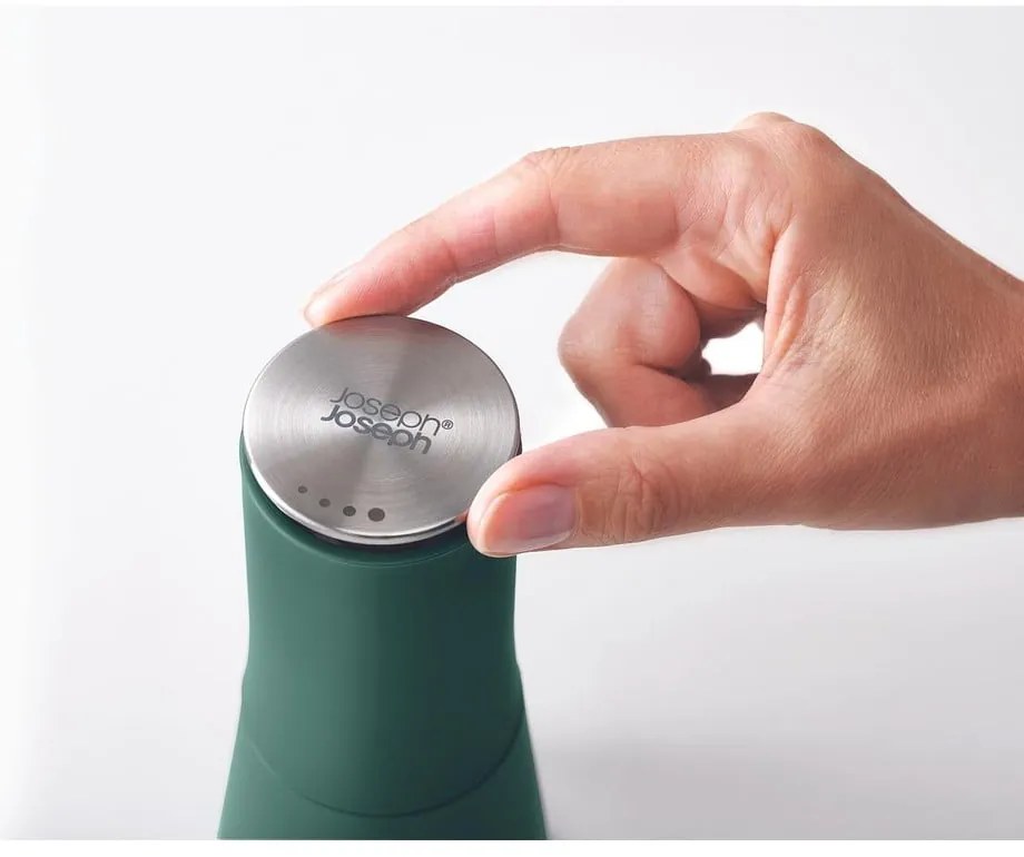 Soľnička a korenička na soľ a korenie Milltop – Joseph Joseph